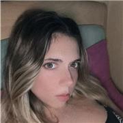 Insegnante di italiano, storia, geografia, matematica, inglese, francese e spagnolo a bambini e ragazzi delle scuole medie ed elem